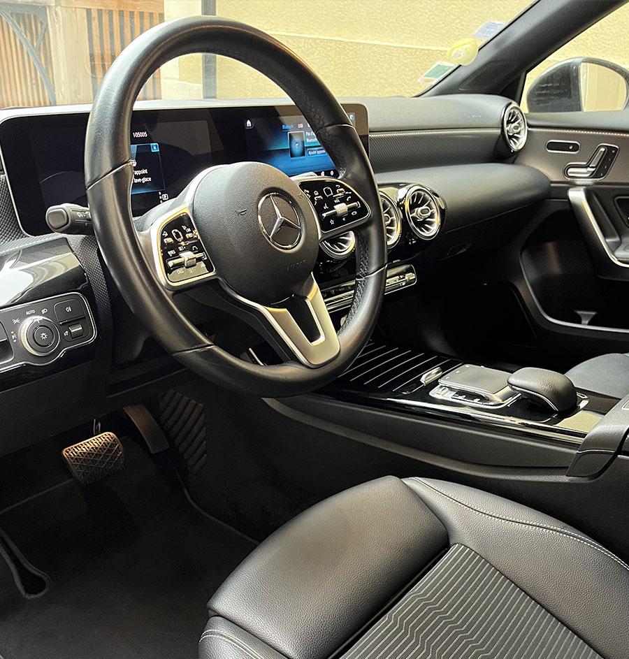 Nettoyage intérieur automobile à domicile à Hyères et Toulon — Mercedes Classe A